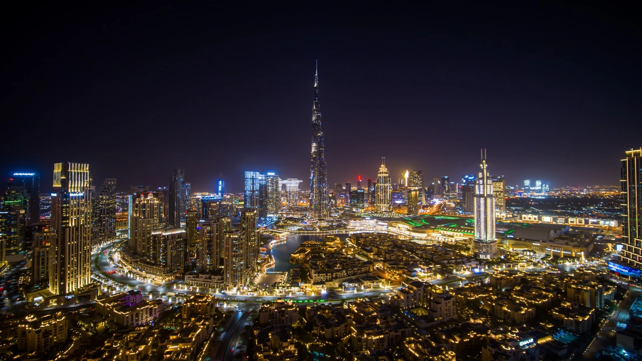 برنامج تملك العقار في دبي يمكّن 3200 مقيم من شراء منازلهم الأولية